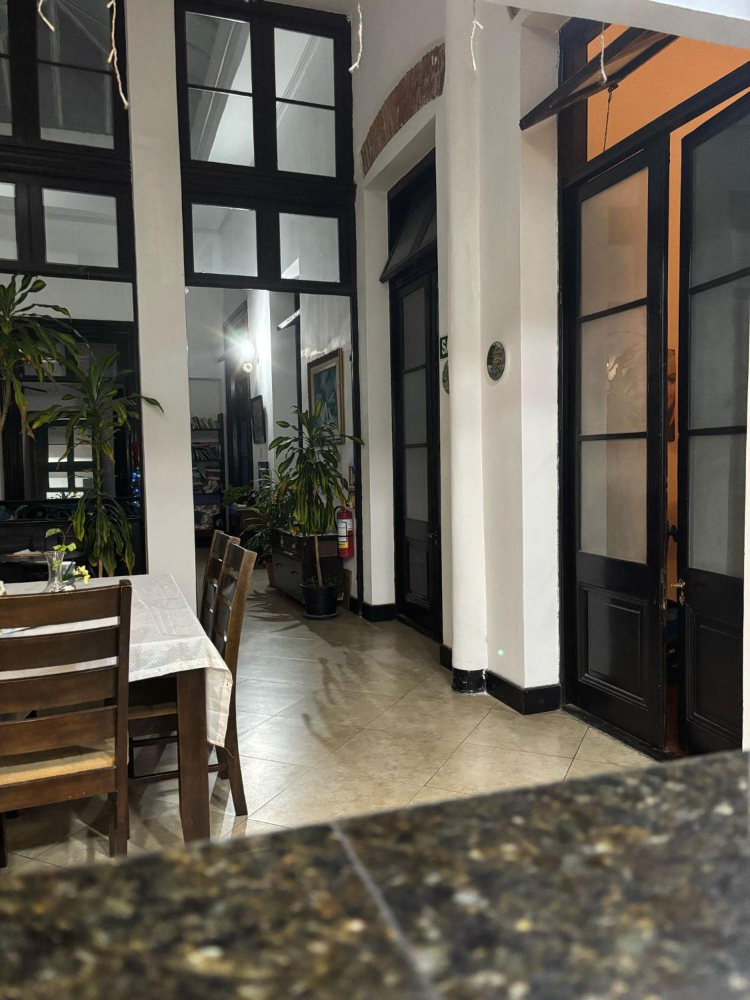 Montevideo Chic Hostel Exterior foto
